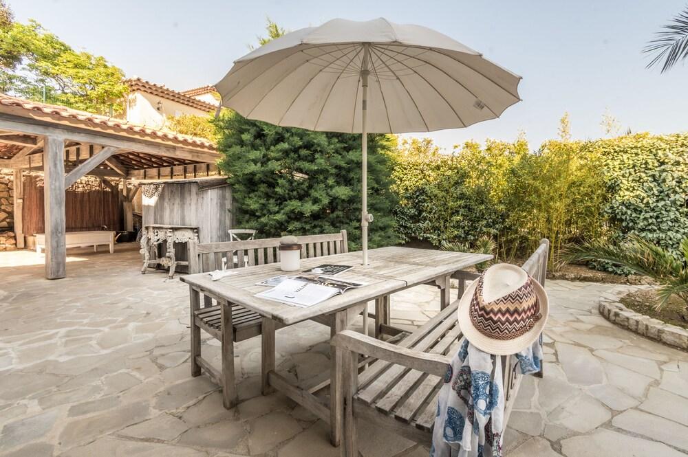 ロクブリューヌ・シュル・アルジャン メール デュ メール Bed & Breakfast エクステリア 写真